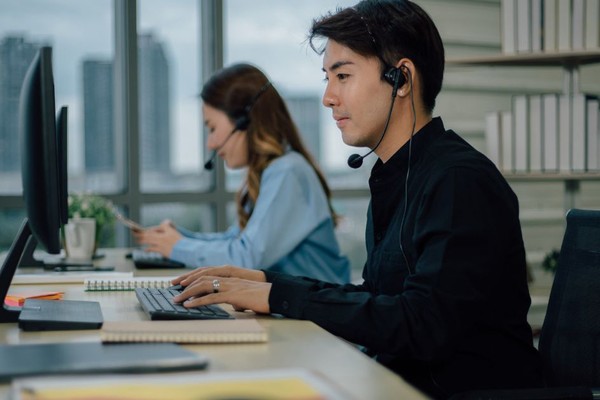 Chân dung khách hàng VZ99